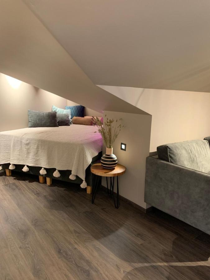 3, Penthouse. Appartement *