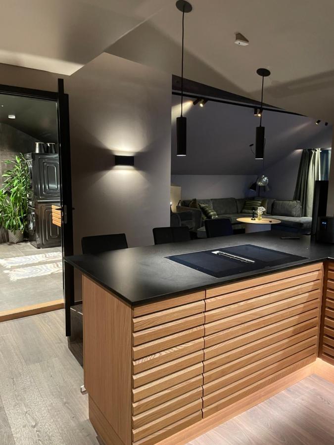 Appartement 3, Penthouse. Olden