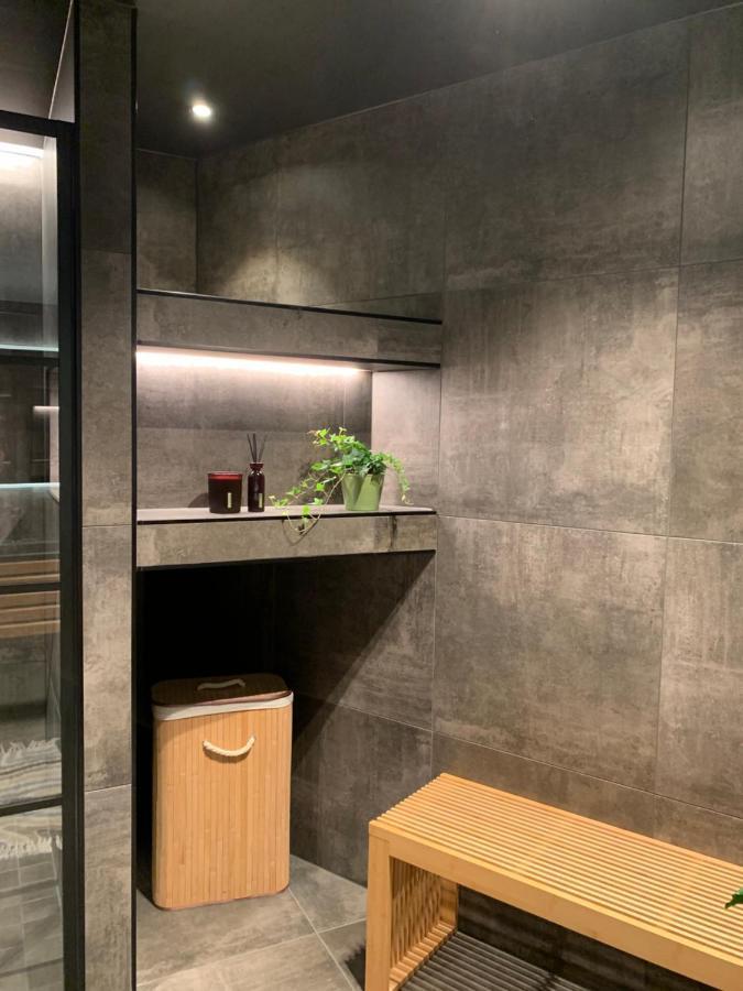 3, Penthouse. Appartement *